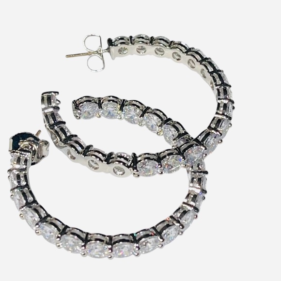FASHION JEWELRY HOOP EARRINGS STAINLESS STEEL CUBIC ZIRCONIA WOMENS SILVER COLOR